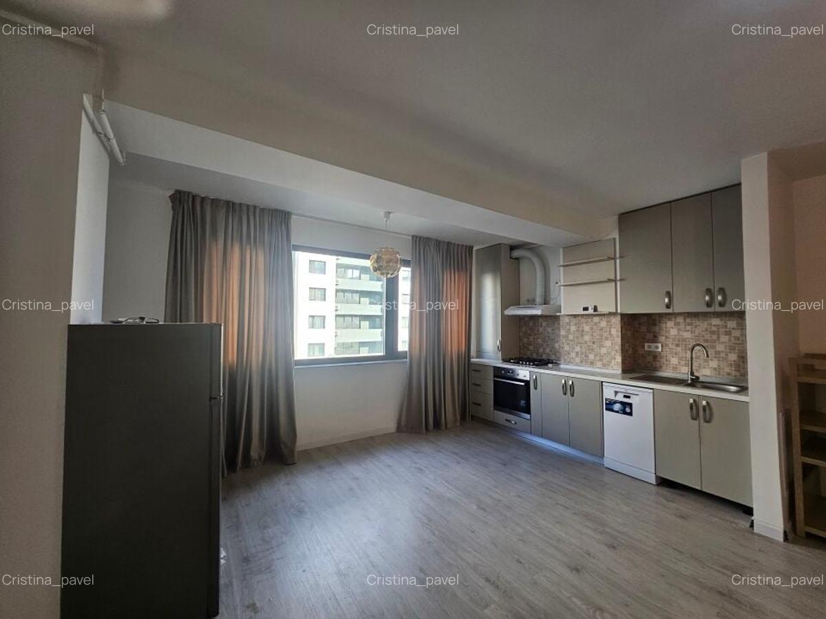 VANZARE 2 CAMERE ZONA PIPERA OMV PARCARE+ BOXA - 10