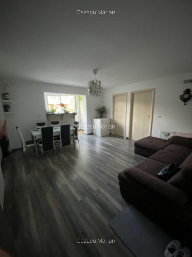 Închiriez apartament 2 camere - 1