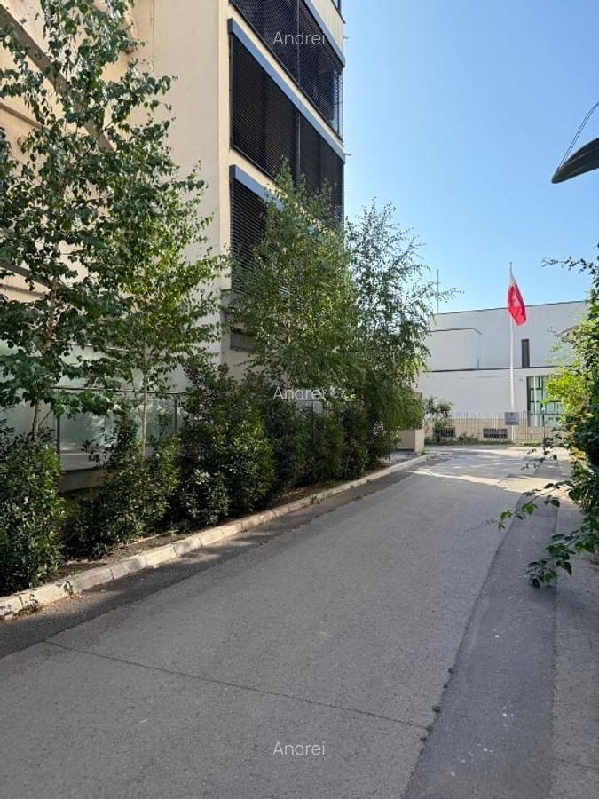 Apartament lux 3 camere de inchiriat pe malul lacului - 150mp utili - 3