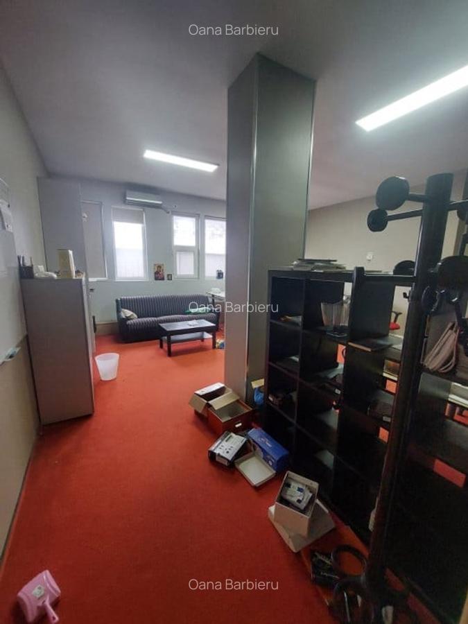 Delfinariu, spatiu 289 mp., ideal birouri/sali de curs etc., parcare - 4