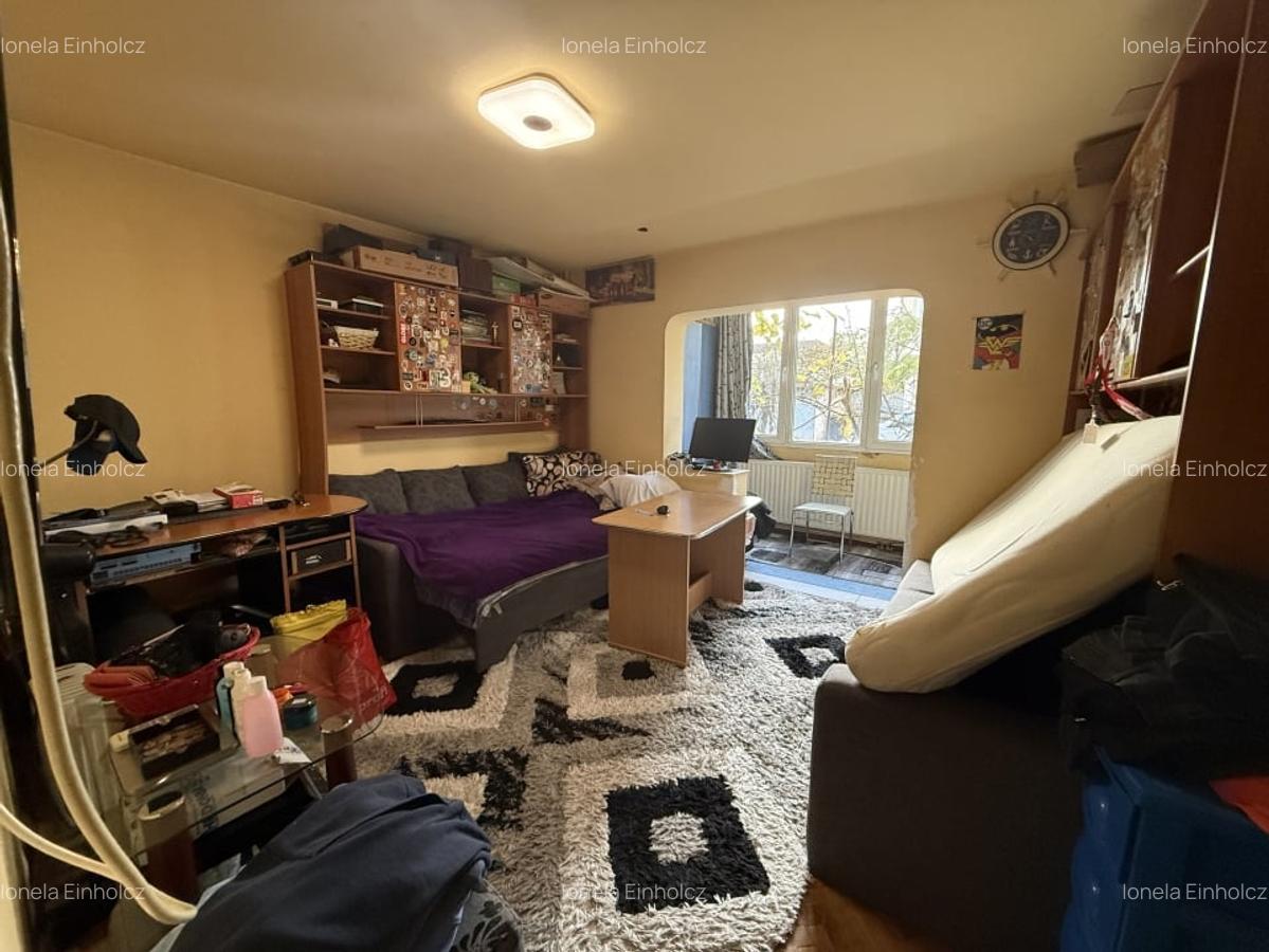 Apartament spatios, 3 camere, decomandat, 95 mp, parter - Girocului - 3