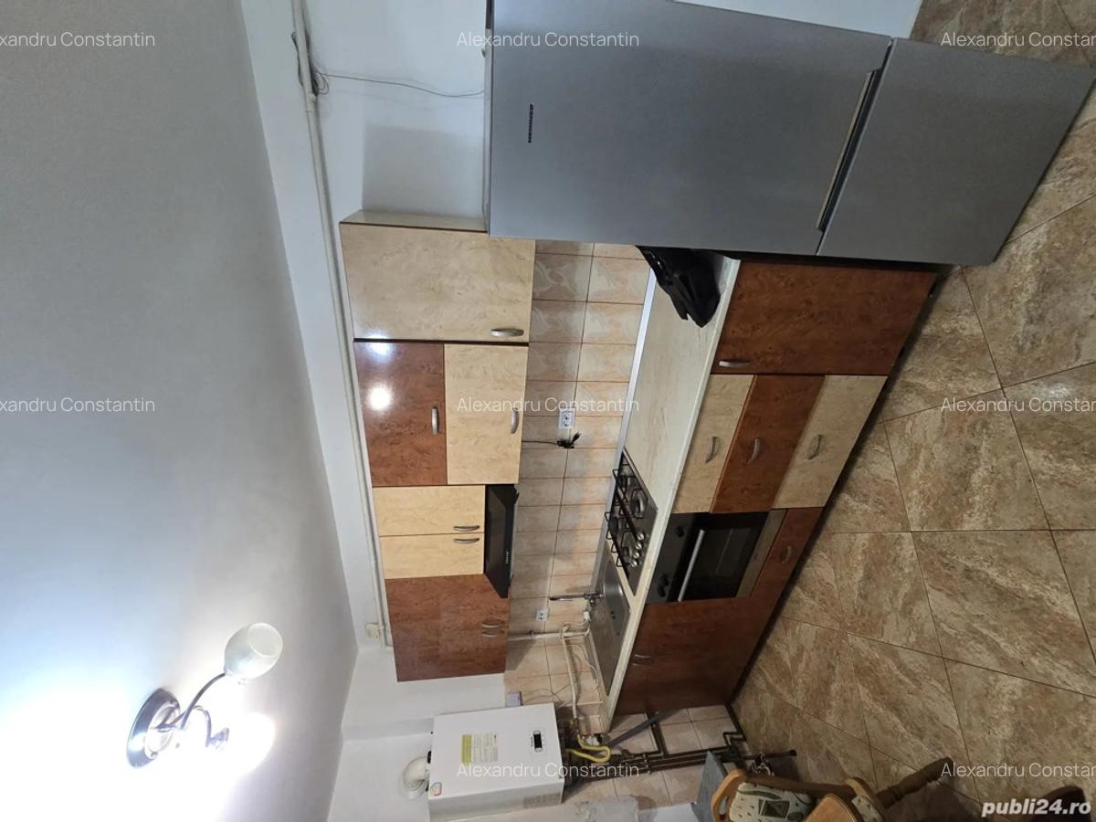 Inchiriez apartament zona Selgros C.U.G. - 1