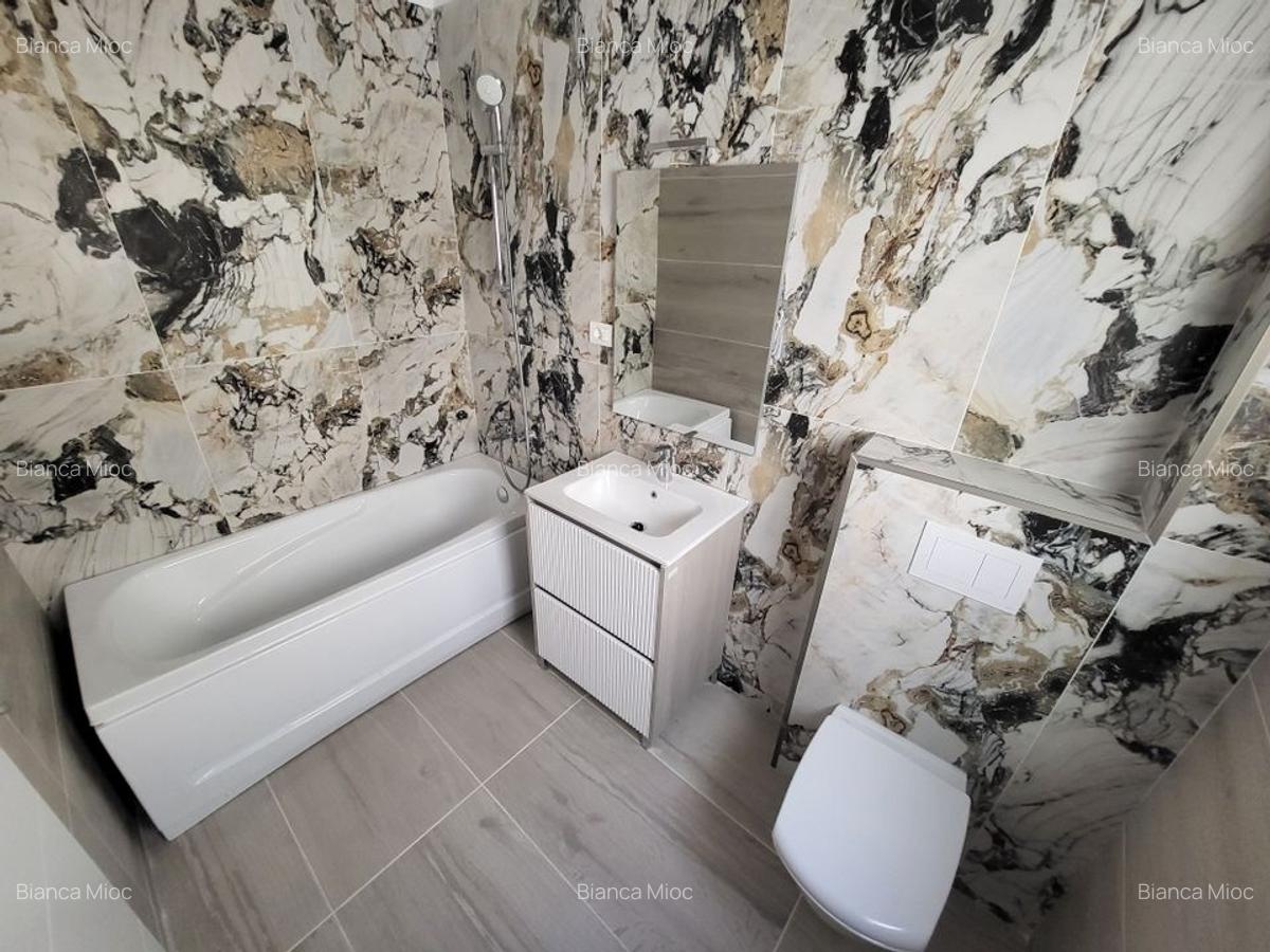 Apartament cu 2 camere decomandat în Girocului - 11