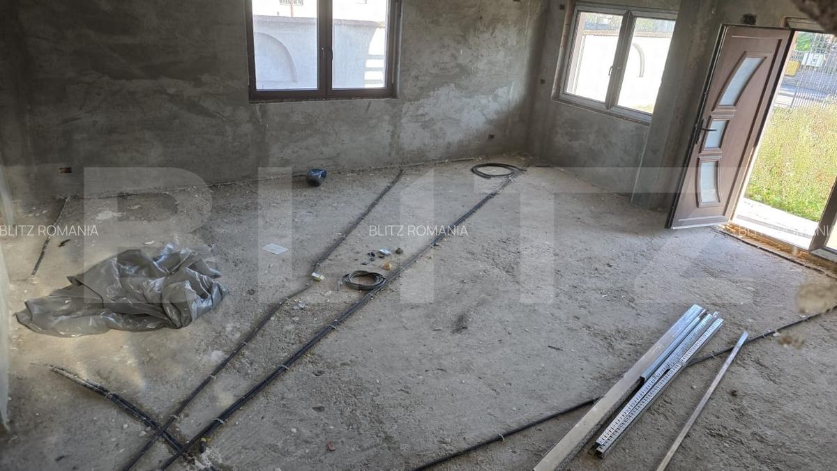 Casa cu 4 camere, 223 mp, 1330 mp teren - 4