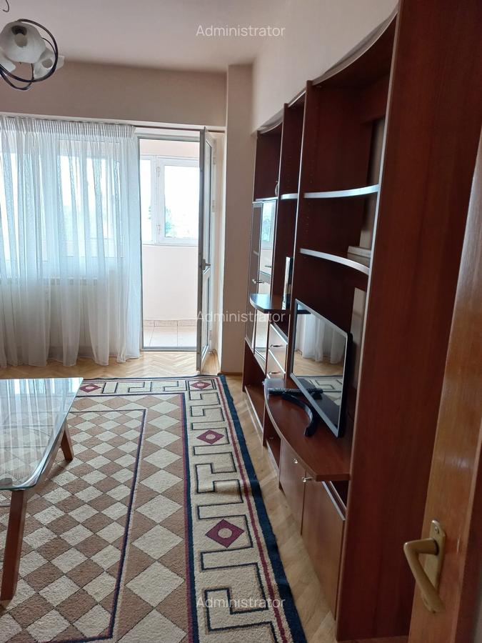 Apartament cu 3 camere decomandat, mobilat în 1 Mai - 3