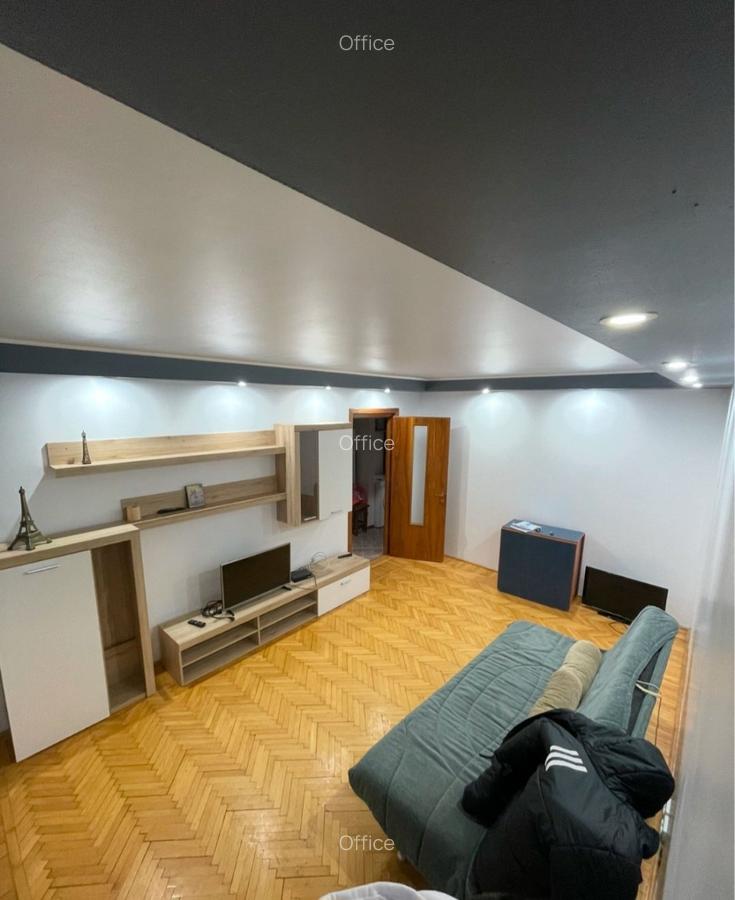 Închiriere Apartament 3 camere zona Giurgiului - Aleea Călinesti-Loc de parcare - 2