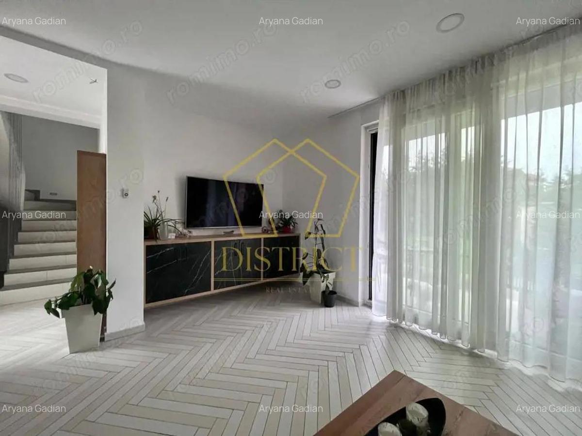 Apartament pe 3 nivele, cu 4 camere si curte comuna | Giroc | Hotel IQ - 1