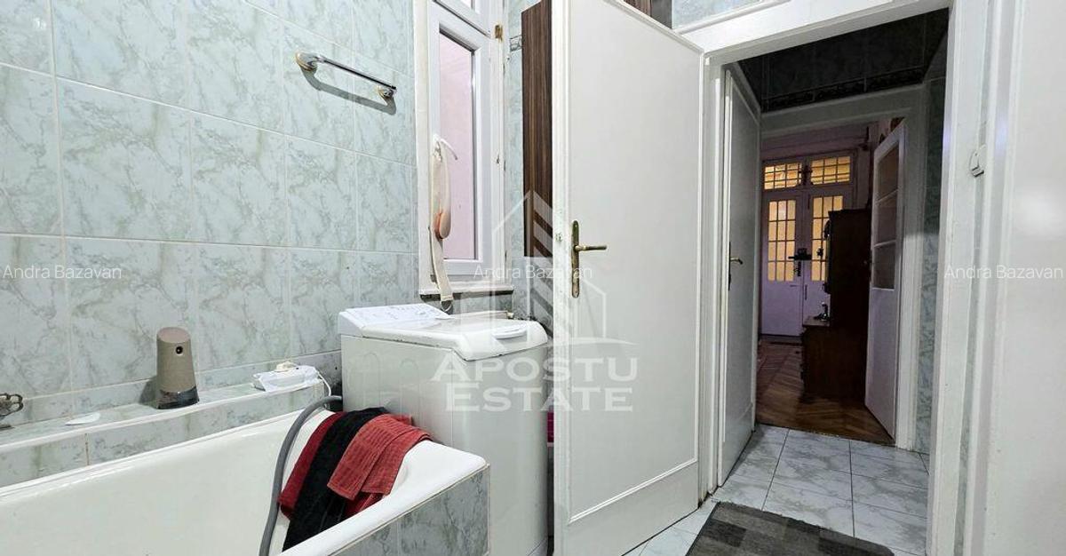 Apartament cu 4 camere, cladire istorica, zona centrala - 15