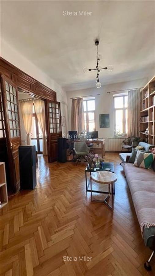 Apartament cu 5 camere semidecomandat, mobilat în Eminescu - 1