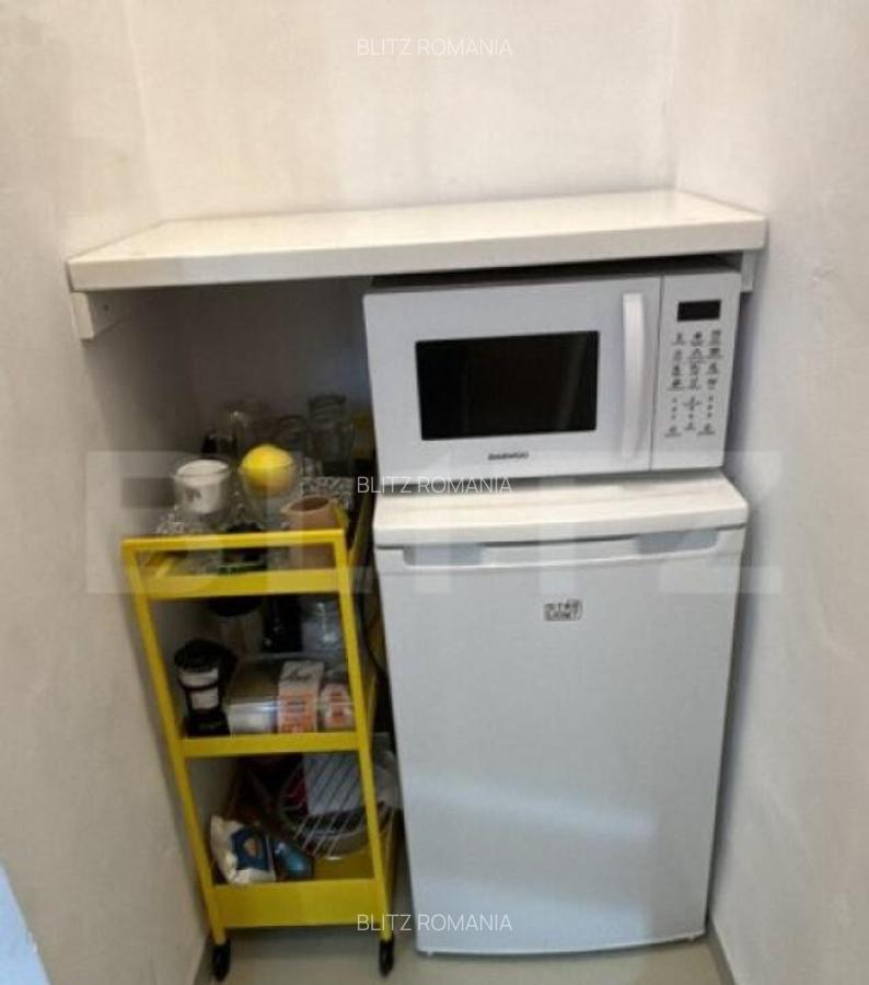 Apartament 3 camere, tavan inalt, garaj, zona bld 16 Decembr - 5