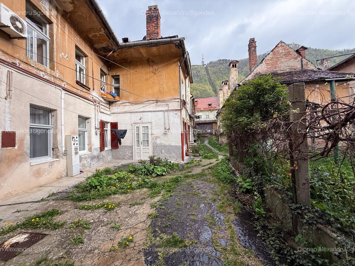 Apartament cu 3 camere decomandat în Centrul Istoric - 1
