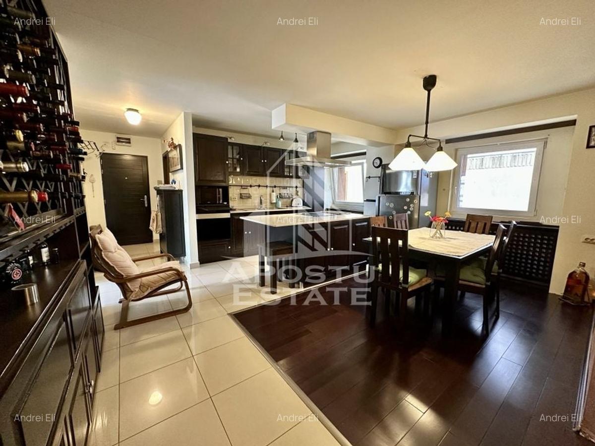 Apartament cu 4 camere decomandat în Dâmbovița - 8