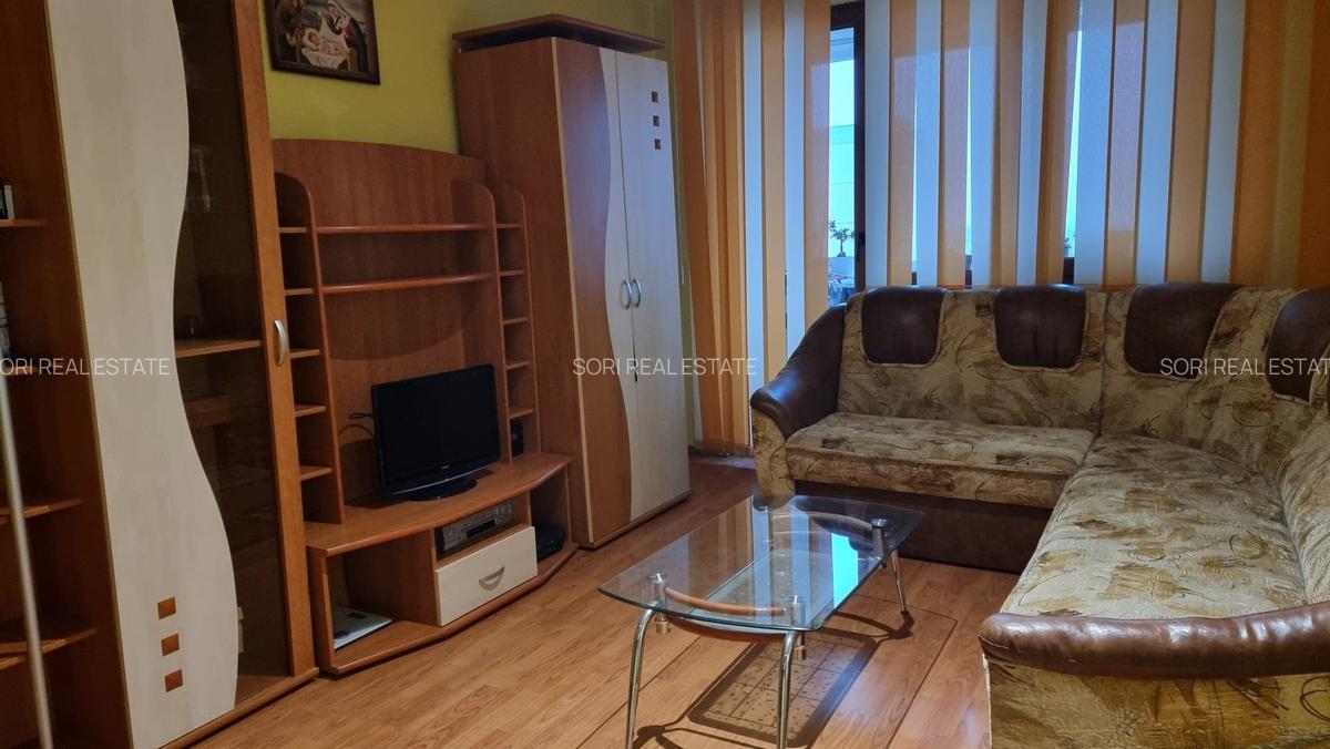 Apartament cu 2 camere circular în Florilor - 2