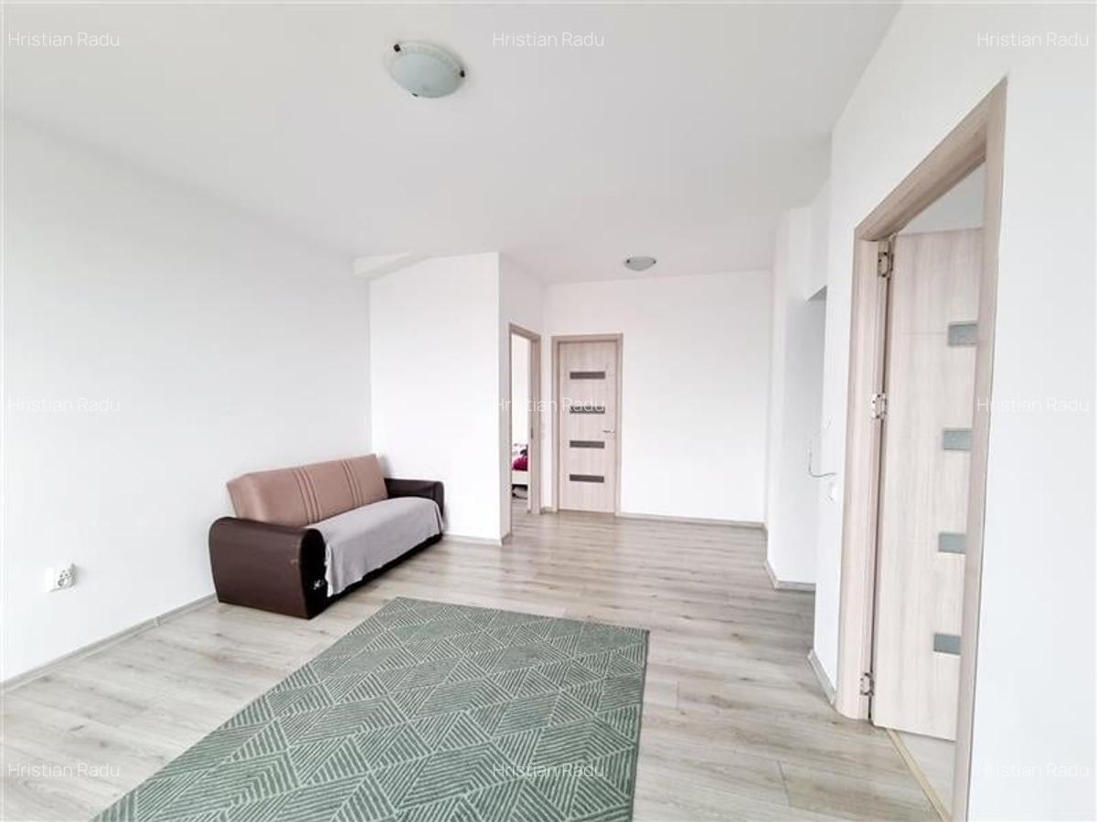 Apartament cu 3 camere semidecomandat în Bucureștii Noi - 3