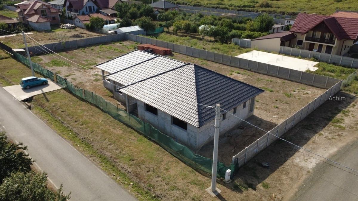 Casa de vânzare pe parter Peciu Nou - 1