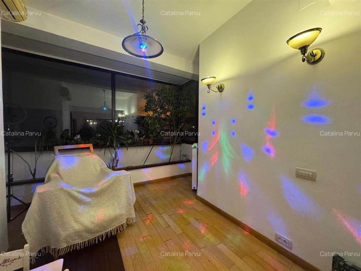 Apartament cu 4 camere circular în Cotroceni - 12