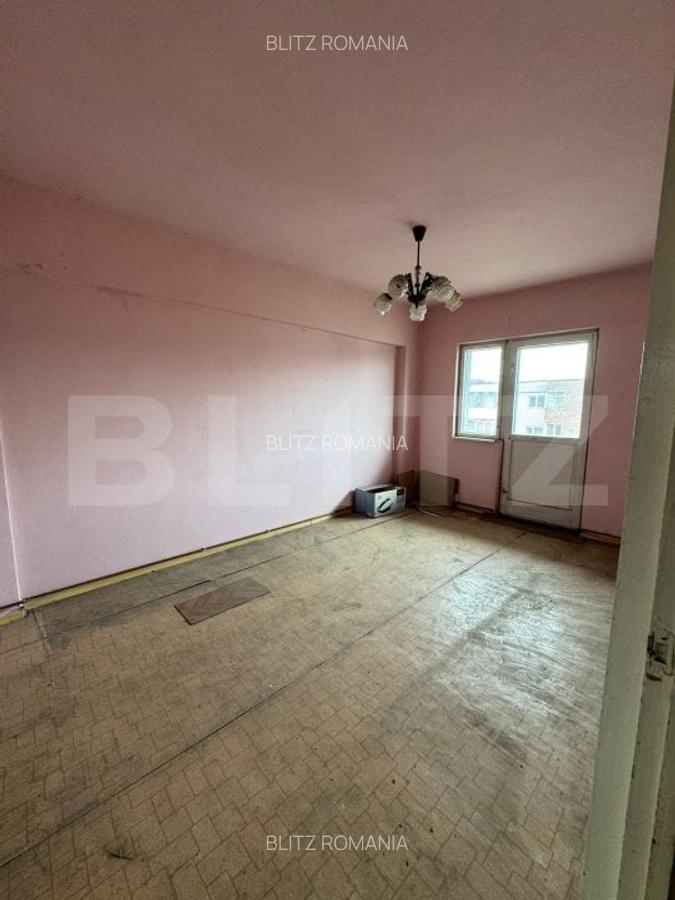 Apartament 3 camere, 64 mp, renovabil, zona Centrala! - 4
