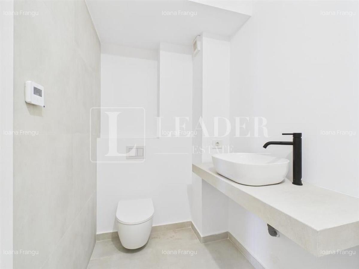 Apartament cu 3 camere decomandat în Băneasa - 12