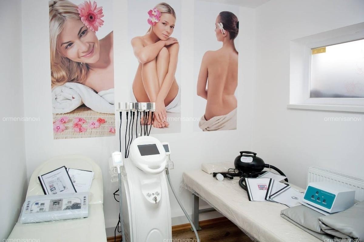 De vanzare spatiu servicii cosmetica Valea Garboului in spate la Vivo - 2