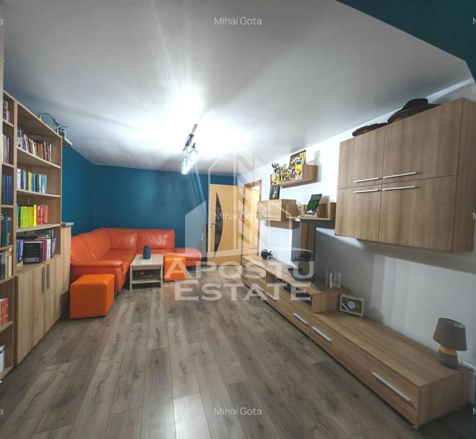 Apartament 4 camere, 2 bai, etajul 1, centrala proprie, zona Lipovei - 1