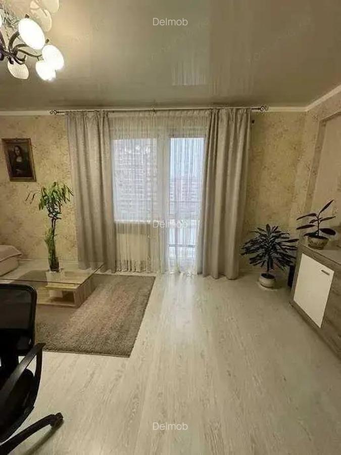 Apartament cu 2 camere in zona Tractorului - 2