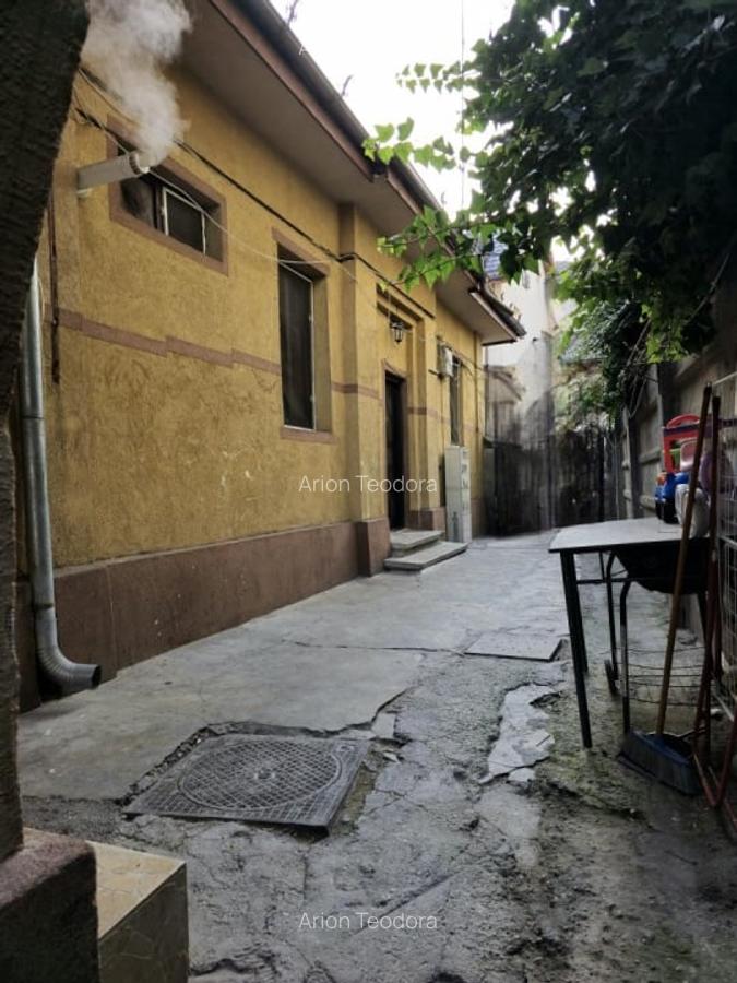 Casa in zona Mihai Eminescu - 3