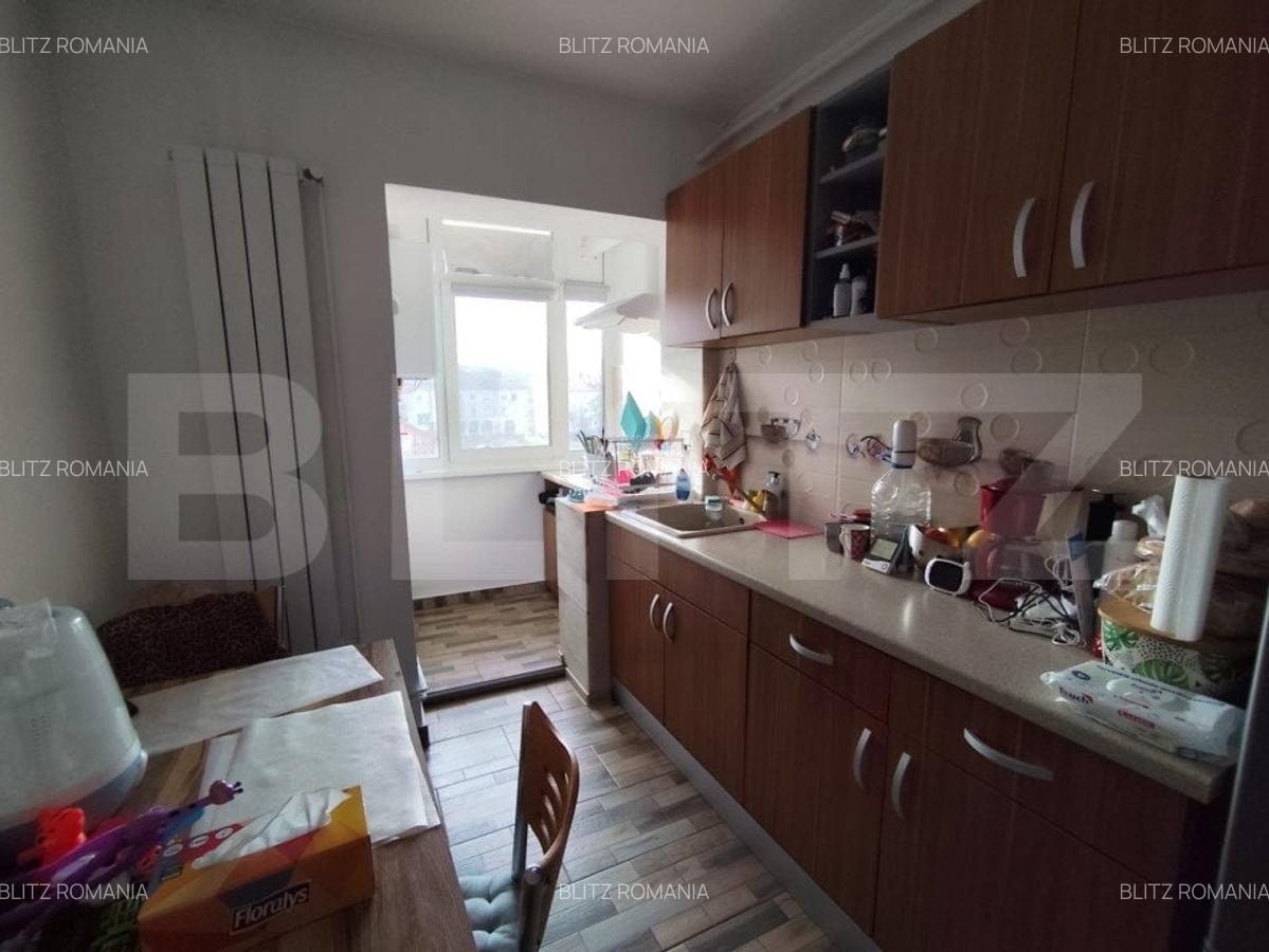 Apartament 3 camere, 60mp, zona Cugir - 3