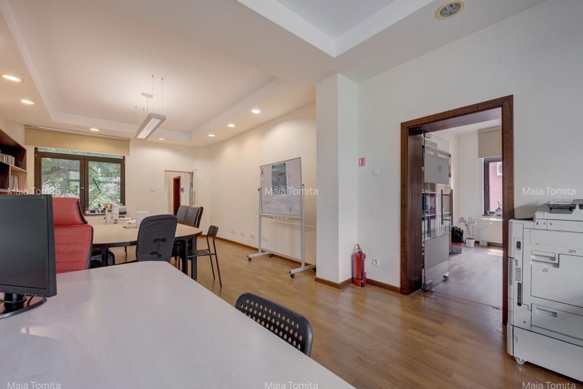 Vilă de vânzare în inima Cotroceniului / Investiție cu potențial - 14