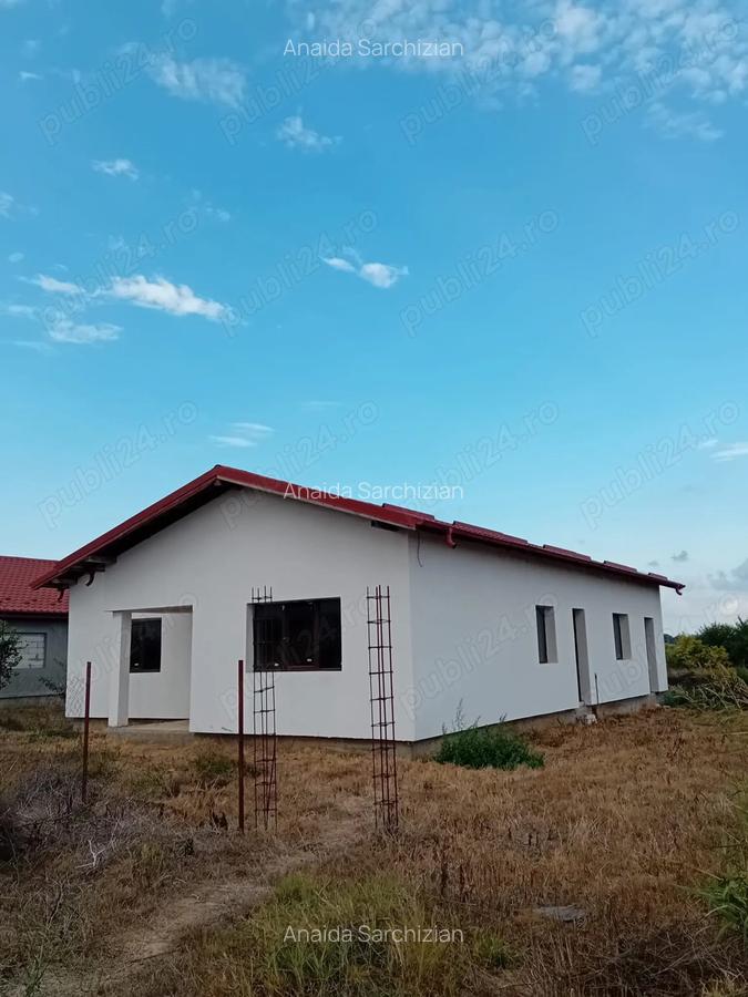 Vand casa P+ mansarda cu potential turistic in comuna Murighiol - 1