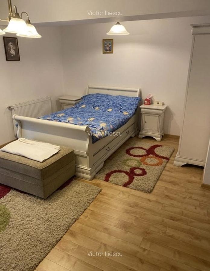 Apartament cu 3 camere decomandat, mobilat în Predeal - 7