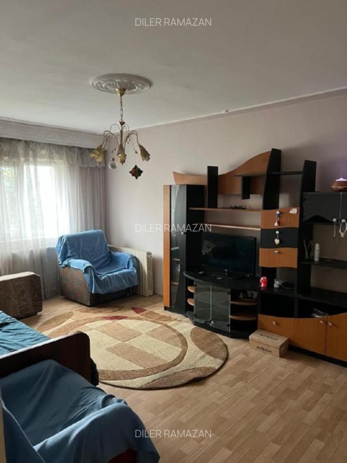 Apartament 2 camere decomandat, et 3/4 incadrat, incalzire pe gaze - 9