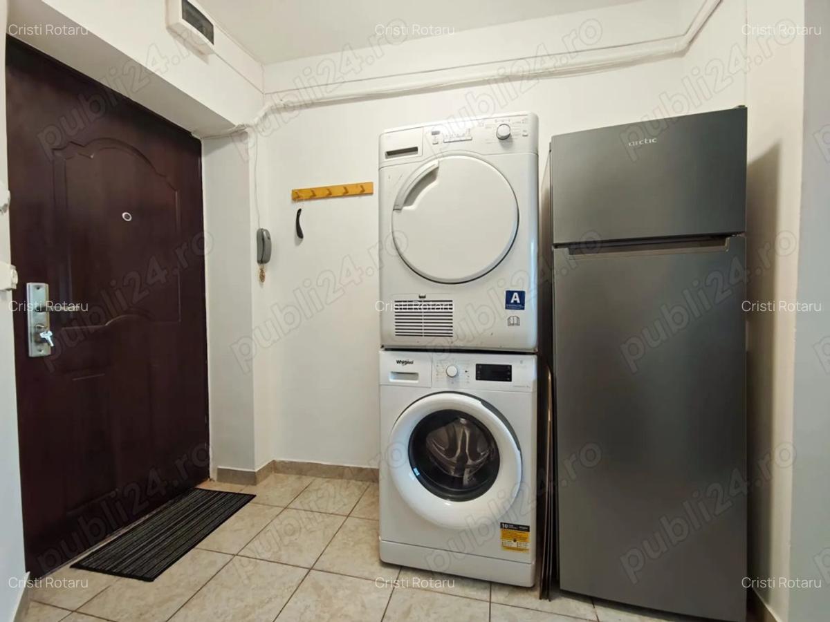 Proprietar, inchiriez apartament o camera, decomandat, mobilat, zona Buzia?ului.Pret: 250 euro. - 4