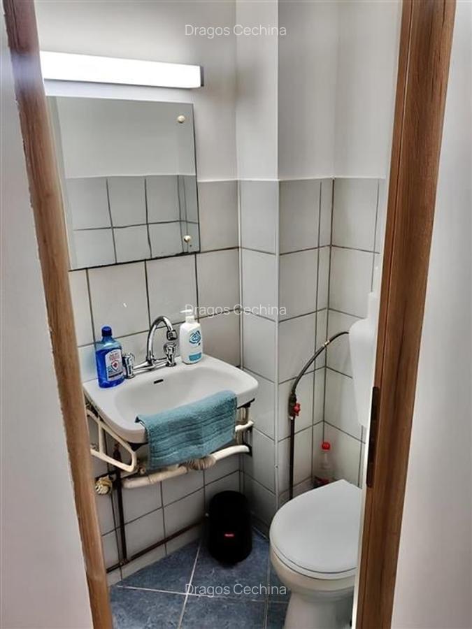 Apartament cu 3 camere circular, mobilat în Tractorul - 8