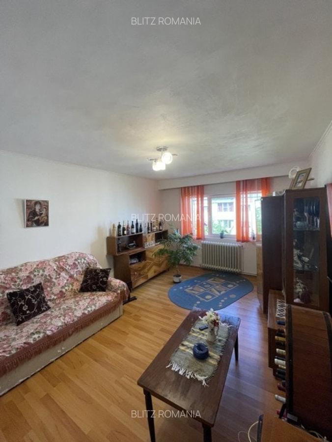 Apartament de vanzare cu 3 camere, 63mp, zona Alecsandri - 1