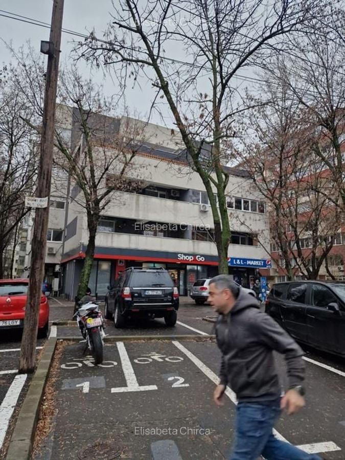 Zona Eroii Revolutiei  Brancoveanu  38 mp bloc nou mobilata parcare - 24