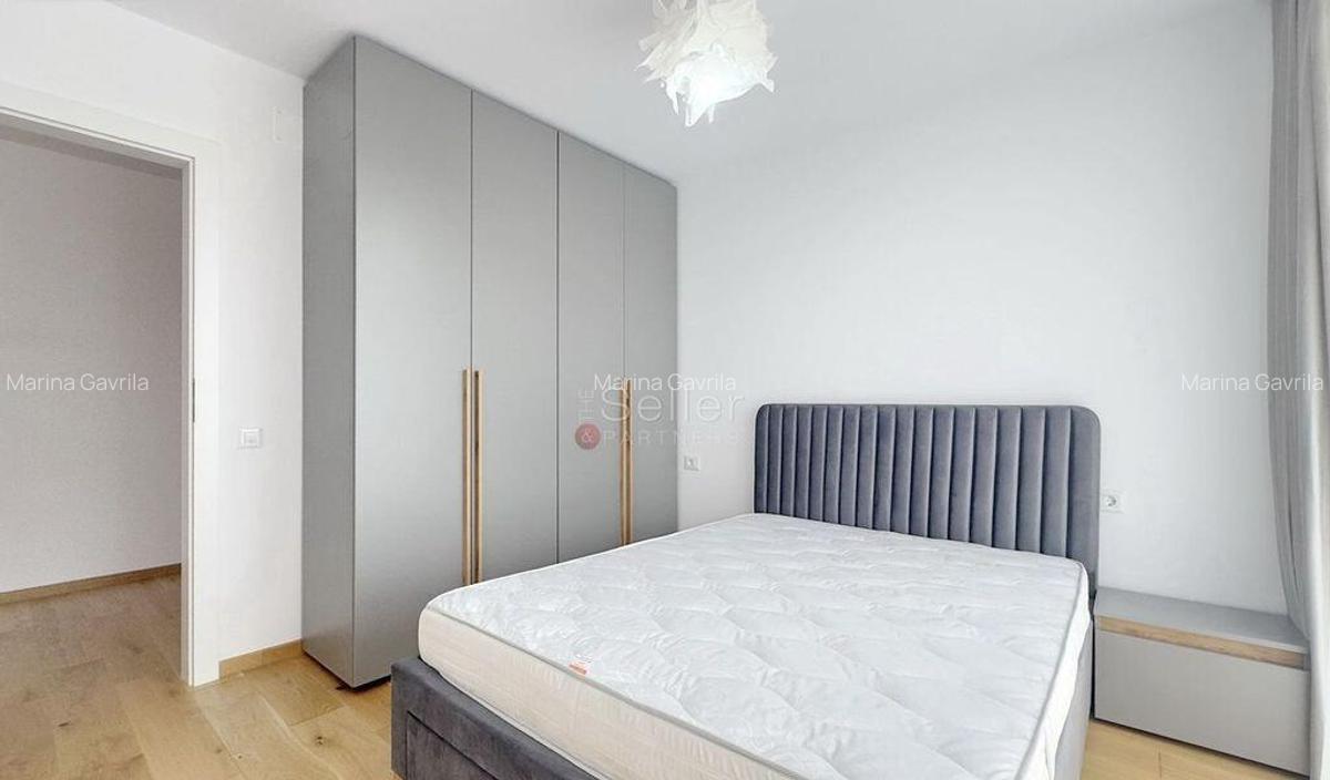 Suprafata Generoasa, Complex residential modern - 1