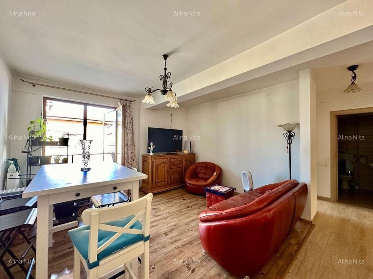 Apartament 4 Camere | Damaroaia - 1