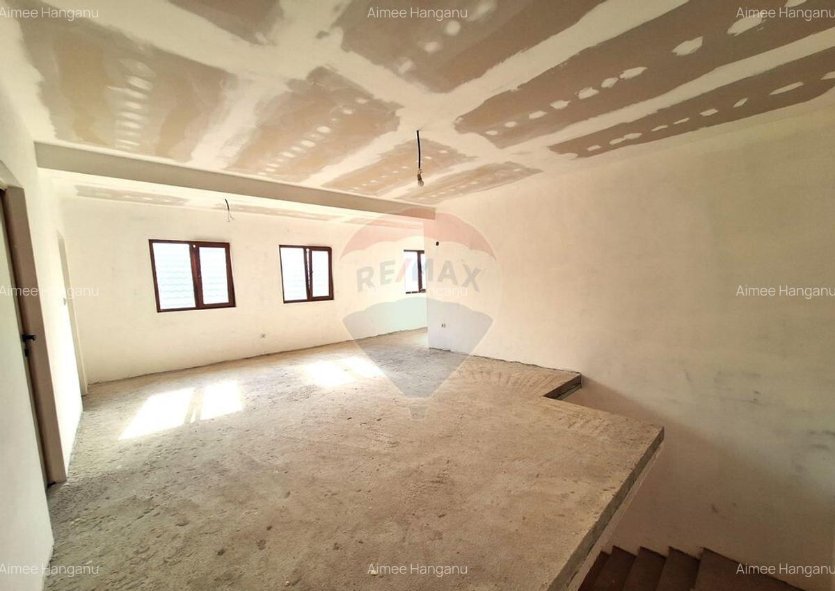 Casa / Vila de vanzare la gri - Bajani jud.Buzau - 8