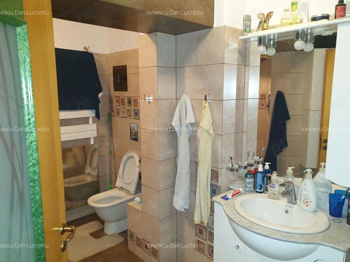 Apartament de vanzare - 6