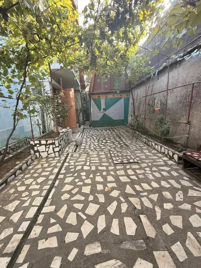 Casa spa?ioasa cu curte, in zona Salaj - 8