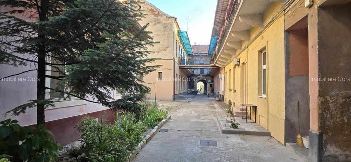 Apartament 2 camere de vanzare, ultracentral, Str. Vasile Alecsandri - 17