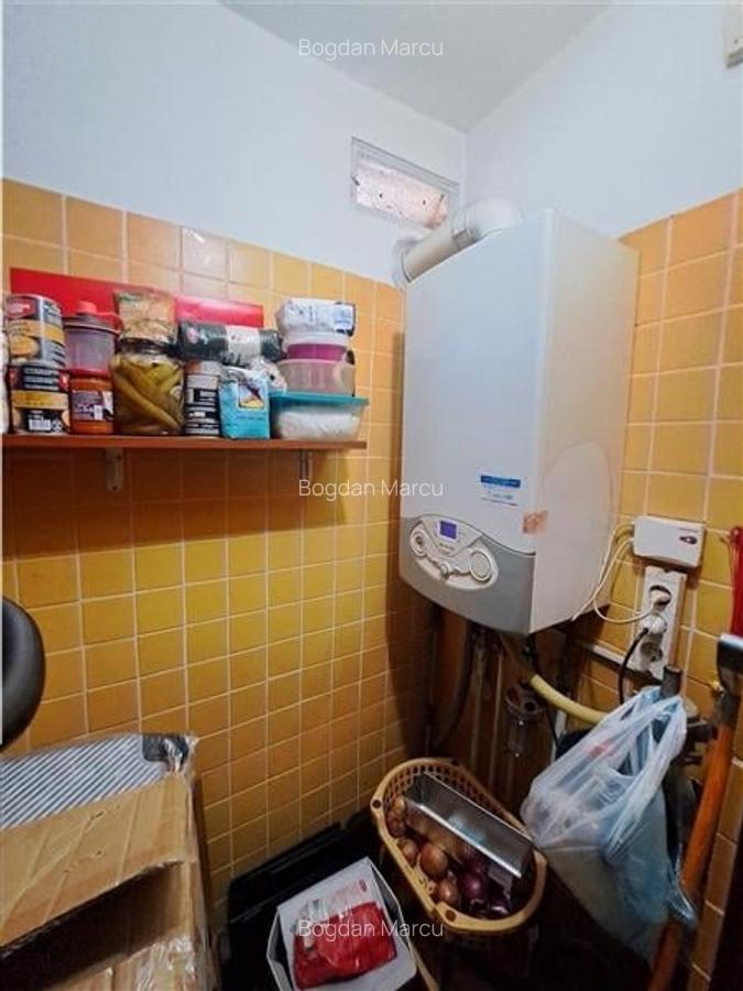 Mobilat și utilat la et 1 ?n bloc de cărămidă, cu garaj incl - 9