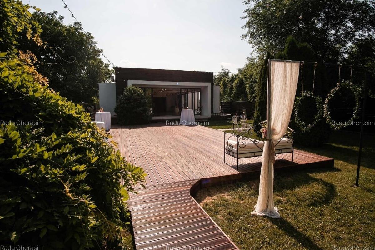 Casa la curte, gradina spectaculoasa, piscina,  400mp construiti /4500mp- curte - 2