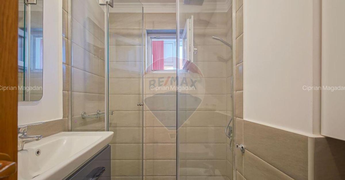 Apartament cu 2 camere Tractorul - 11