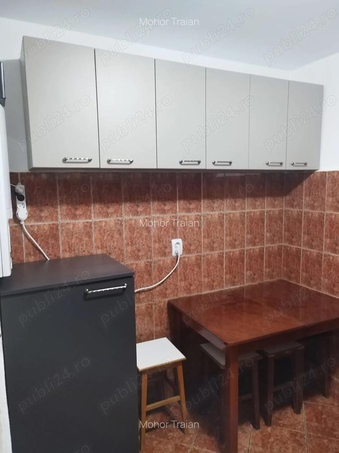 Inchiriere apartament 3 camere - 10