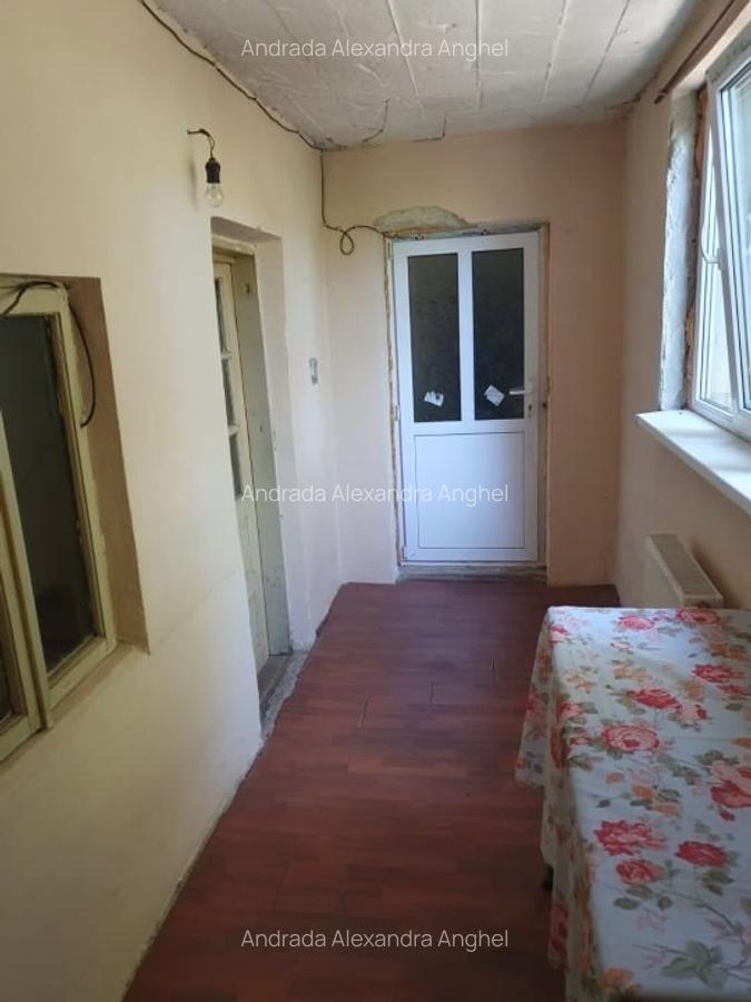 Casa + teren de vanzare -505mp- Comuna Barcanesti, sat Tatarani, PRINCIPALA - 6