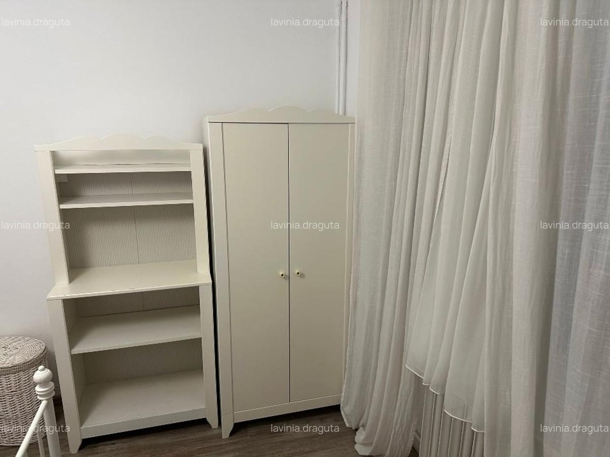 Închiriez apartament 3 camere, zona Medicina - 12