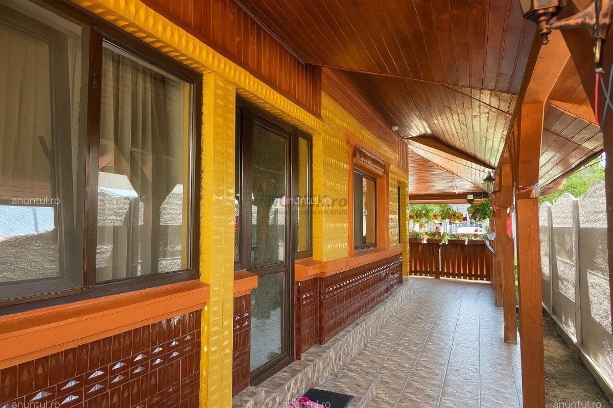 Casa solida, complet renovata, cu terasa generoasa Bolintin Vale - 12
