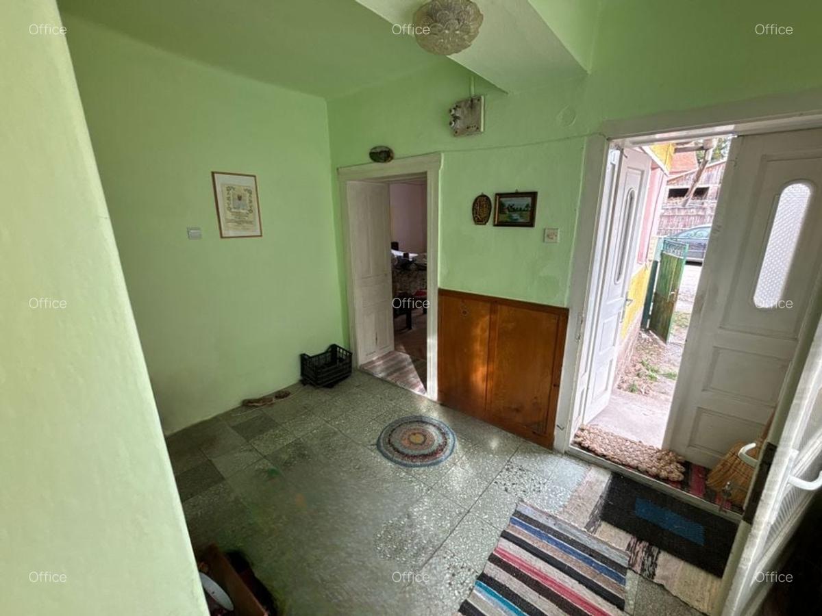 Casă cu 3 camere 75 M? utili cu 2900 M? teren - 8 Casă cu 3 camere 75 M? utili cu 2900 M? teren - 8