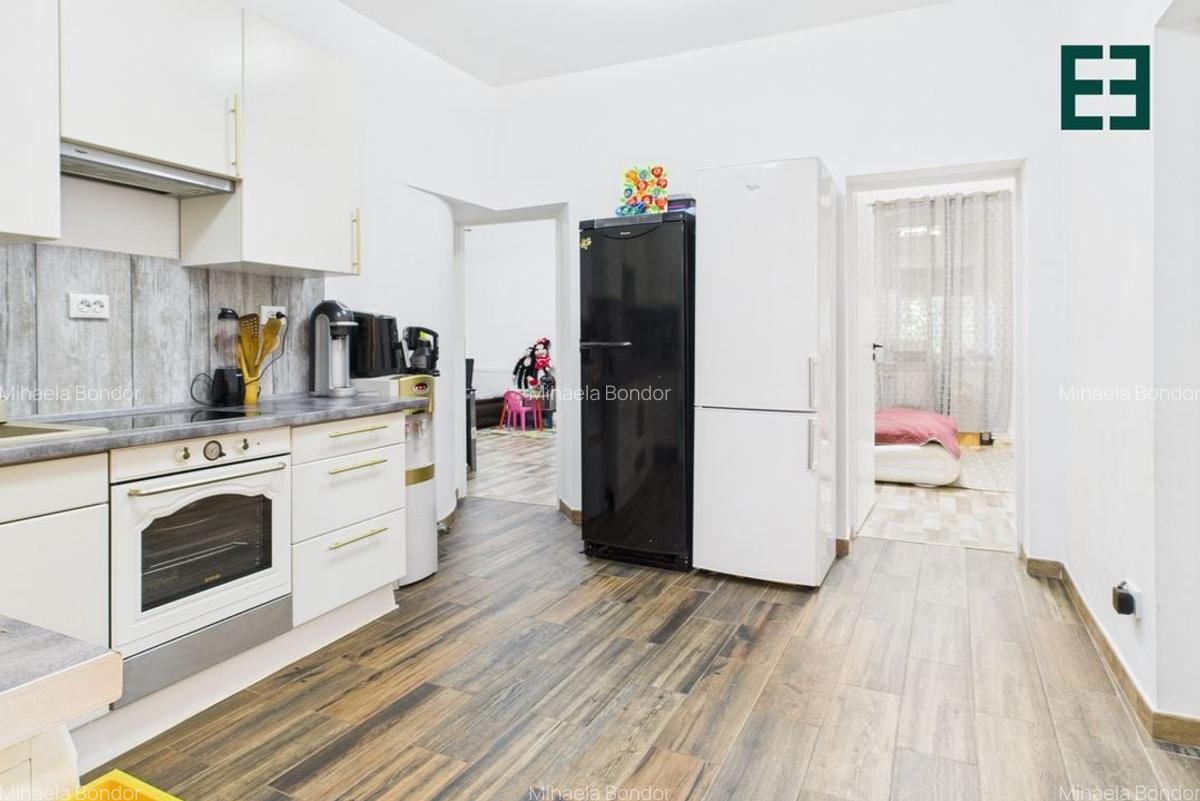 Apartament la casă cu 3 camere, Zonă Centrală - Timișoara - 1
